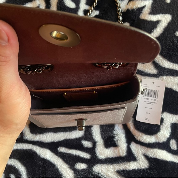 Coach Madison Shoulder Bag 16
Condition: 9/10 - Picture 7 of 8